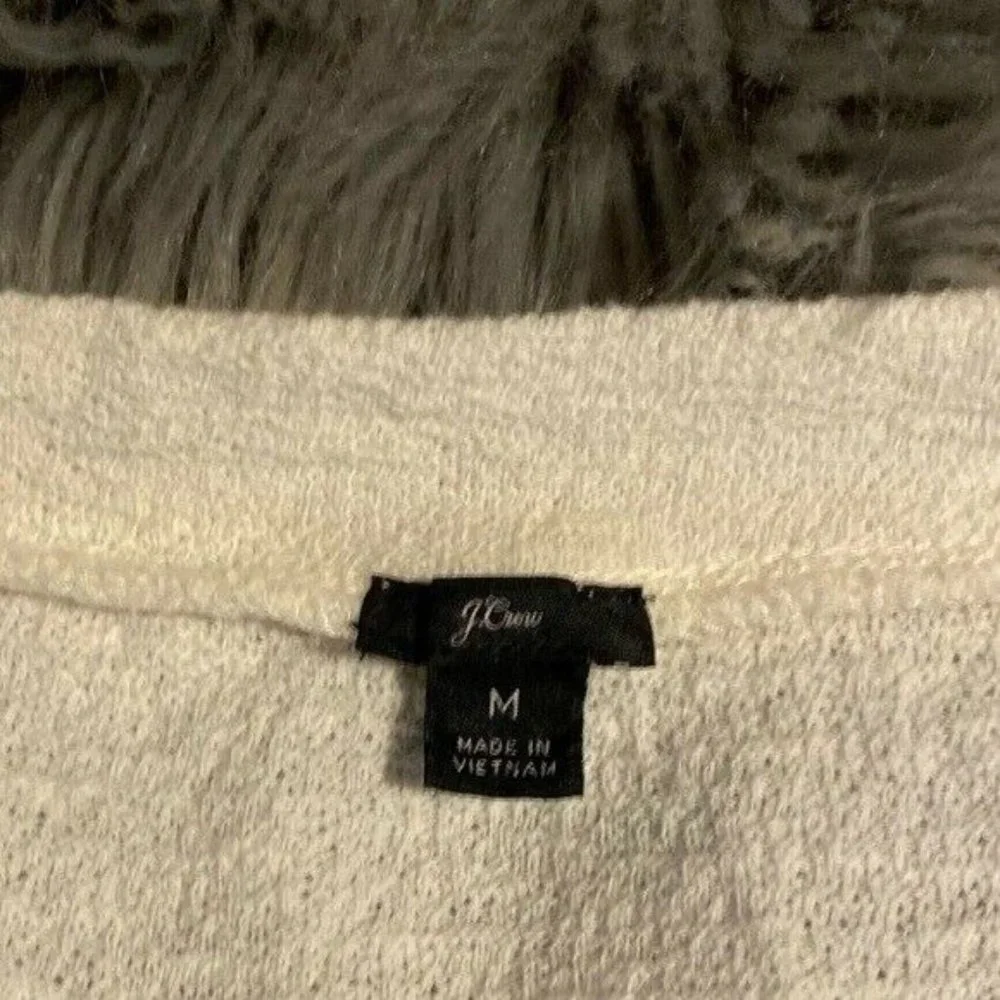 J CREW Faux Wrap Top in Textured Crepe Bright Ivory Size Medium - Picture 4 of 4